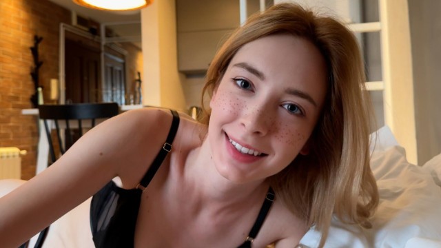 Зображення Ранковий секс з коханою дівчиною (для самотніх людей)
